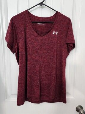 Under Armour Womens Tech V-Neck Twist Short-Sleeve in Dark Red, Size XL
